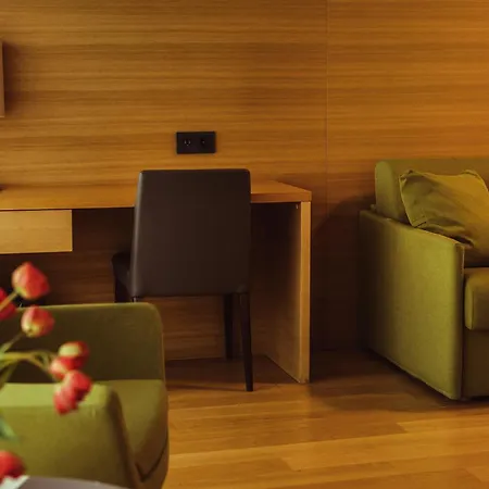 Lielupe & Conferences By Semarah Otel 4*